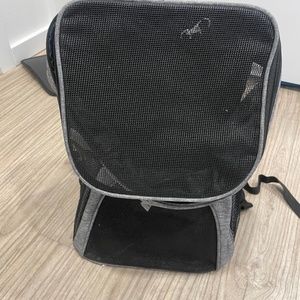 Cat carrier backpack